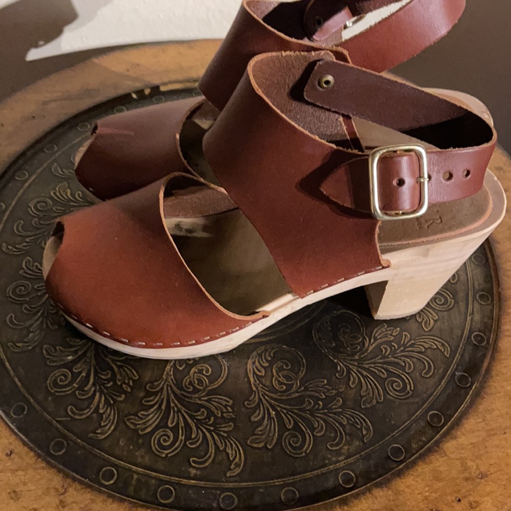BRYR Authentic handmade clogs